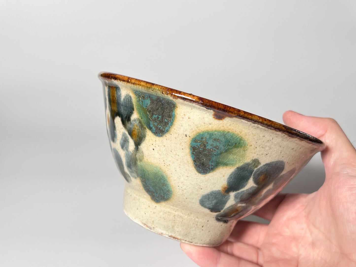 Kimano pottery -Rice bowl 5 inch- Hydrangea